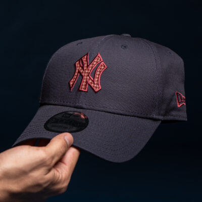 New Era GORRA CHECK INFILL 9FORTY NEYYAN  NVYCAR 60580692