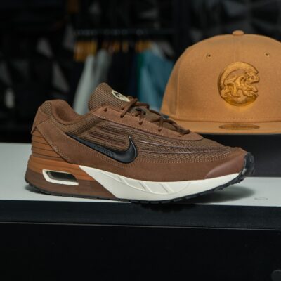 Nike AIR MAX VERSE FV1302-200