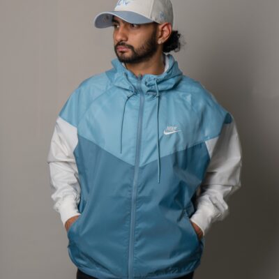 Nike JACKET SPORTWEAR WINDRUNNER DA0001 006  TURQUESA