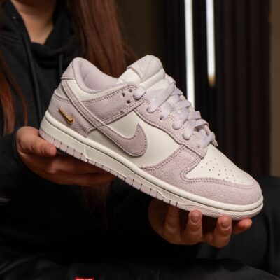 Nike Wmns Dunk Low IO4244 100